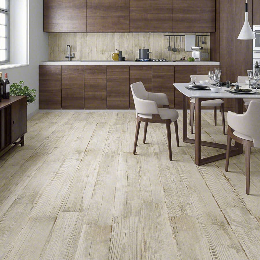 Salón Con Suelo Cerámico Imitación Madera Acogedor