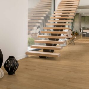 Escalera Revestida Con Porcelánico Sia Miel 23x120